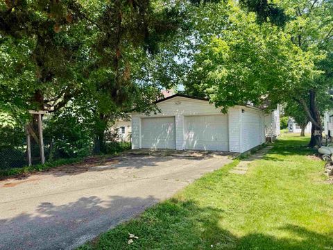 Tiny photo for 514 S Bluff Street, Monticello, IN 47960 (MLS # 202621000)