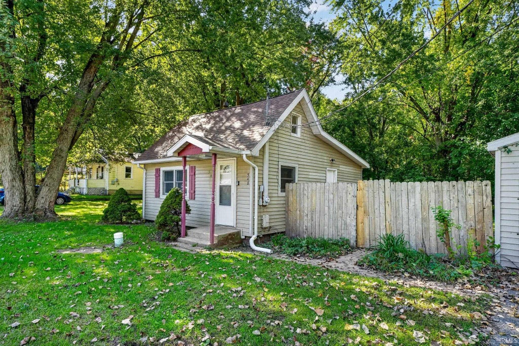 Photo of 548 Porter Street, LaPorte, IN 46350 (MLS # 202642508)
