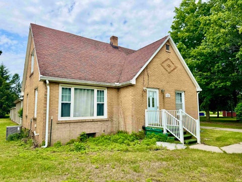 Photo of 3401 Pleasant Plain Avenue, Elkhart, IN 46517 (MLS # 202630405)