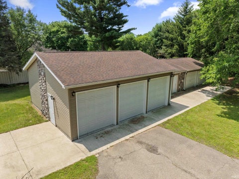 Tiny photo for 3401 Pleasant Plain Avenue, Elkhart, IN 46517 (MLS # 202630405)