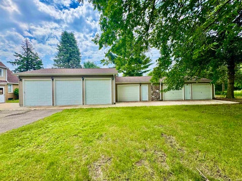 Tiny photo for 3401 Pleasant Plain Avenue, Elkhart, IN 46517 (MLS # 202630405)