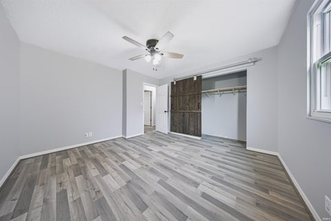 Tiny photo for 7601 E Gum Street, Evansville, IN 47715 (MLS # 202632191)
