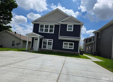 Tiny photo for 2026 Scott Street, Lafayette, IN 47904 (MLS # 202519495)