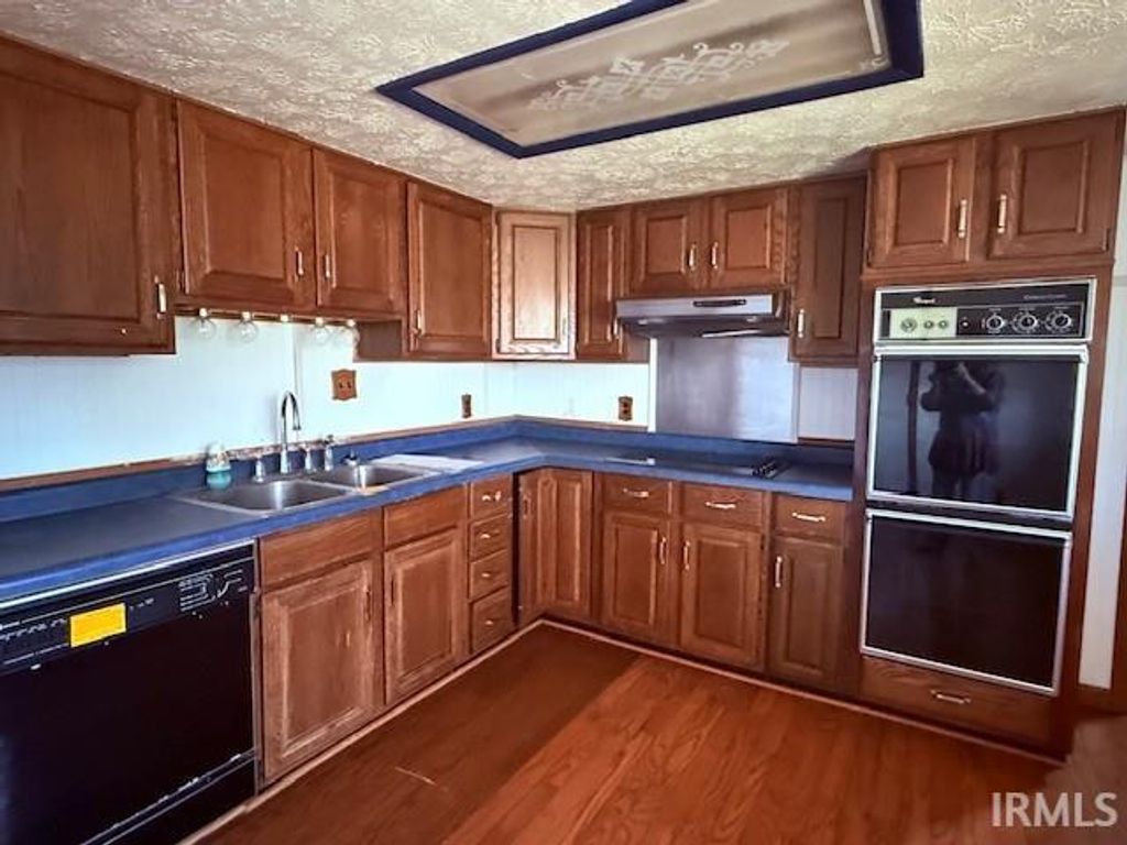 Photo of 125 E 180 CR North Road, Frankfort, IN 46058 (MLS # 202612584)