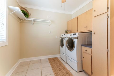 Tiny photo for 6400 N Happe Road, Evansville, IN 47720 (MLS # 202612461)