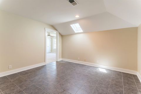 Tiny photo for 6400 N Happe Road, Evansville, IN 47720 (MLS # 202612461)