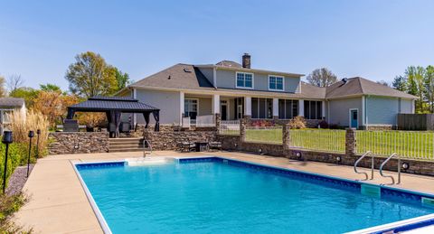 Tiny photo for 6400 N Happe Road, Evansville, IN 47720 (MLS # 202612461)