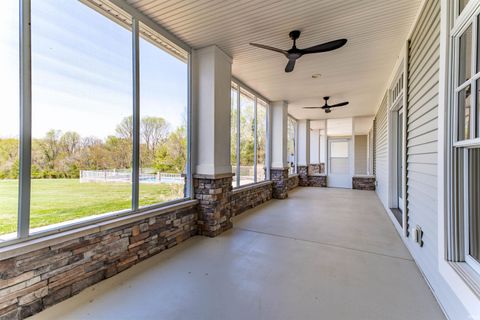 Tiny photo for 6400 N Happe Road, Evansville, IN 47720 (MLS # 202612461)