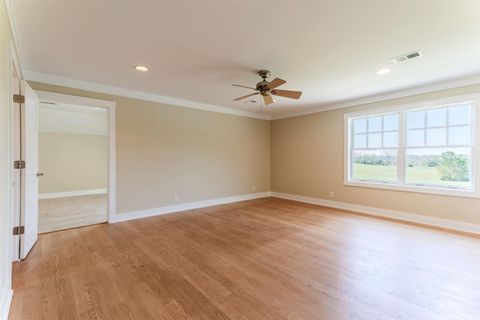 Tiny photo for 6400 N Happe Road, Evansville, IN 47720 (MLS # 202612461)