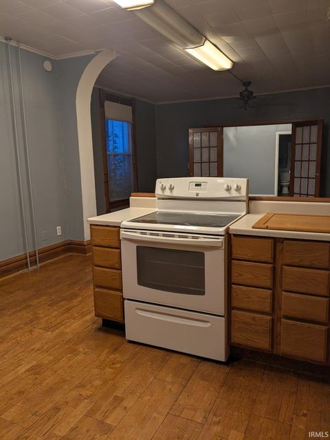 Tiny photo for 919 S Washington Street, Kokomo, IN 46901 (MLS # 202602339)