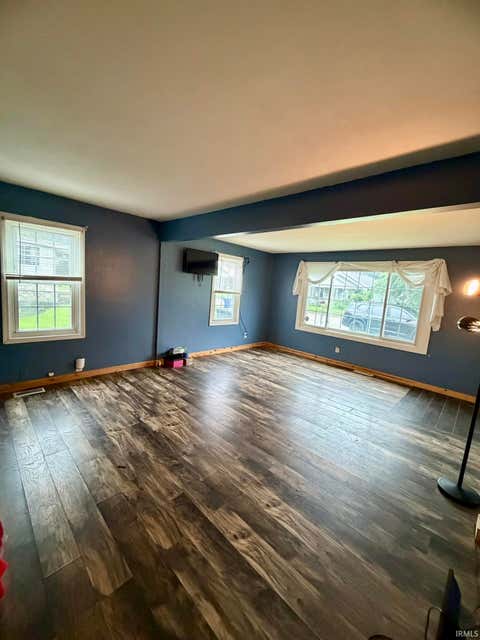 Tiny photo for 716 S Calumet Street, Kokomo, IN 46901 (MLS # 202634284)