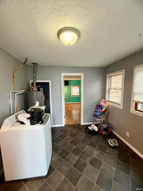 Tiny photo for 716 S Calumet Street, Kokomo, IN 46901 (MLS # 202634284)