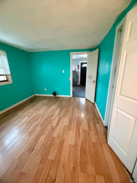 Tiny photo for 716 S Calumet Street, Kokomo, IN 46901 (MLS # 202634284)