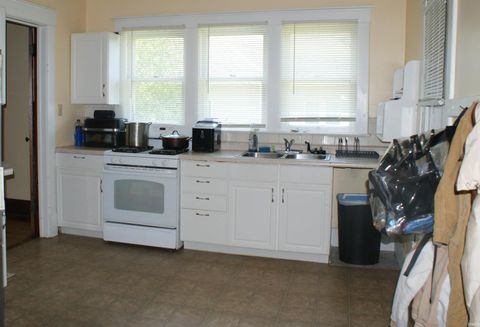 Tiny photo for 1133 S Webster Street, Kokomo, IN 46902 (MLS # 202624605)