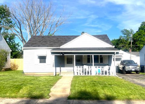 Photo of 1232 N Burk St, Kokomo, IN 46901 (MLS # 202615146)