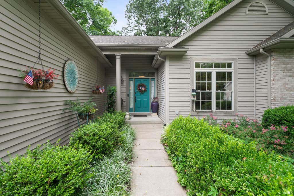 Photo of 50743 Hidden Forest Drive, South Bend, IN 46628 (MLS # 202625610)