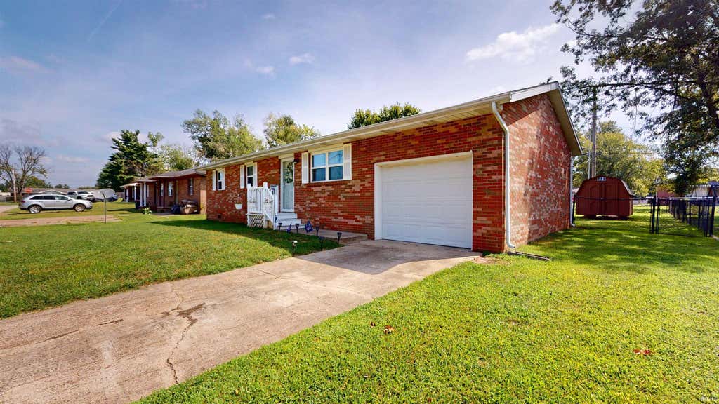 Photo of 1108 Perkins Drive, Boonville, IN 47601 (MLS # 202634695)