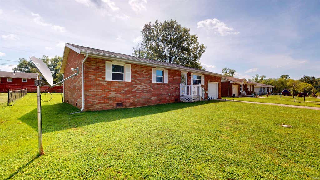 Photo of 1108 Perkins Drive, Boonville, IN 47601 (MLS # 202634695)