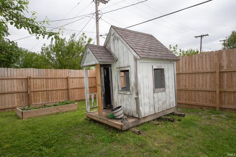 Tiny photo for 108 W 1St Street, Brookston, IN 47923 (MLS # 202618059)