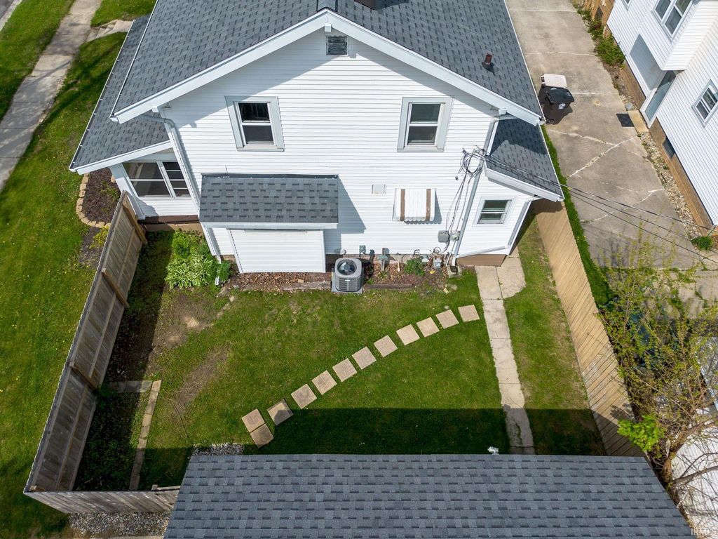 Photo of 1730 Spring Street, Fort Wayne, IN 46808 (MLS # 202617947)