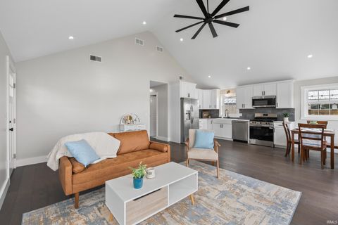 Tiny photo for 1013 N Edgewater Street, Silver Lake, IN 46982 (MLS # 202618307)