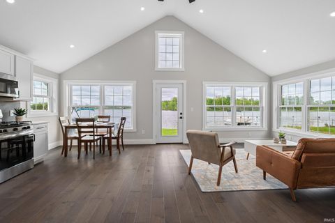 Tiny photo for 1013 N Edgewater Street, Silver Lake, IN 46982 (MLS # 202618307)