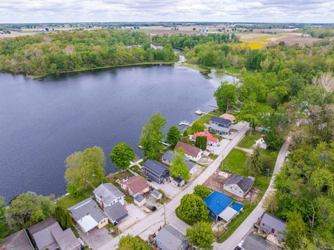 Tiny photo for 1013 N Edgewater Street, Silver Lake, IN 46982 (MLS # 202618307)