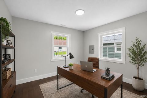 Tiny photo for 1013 N Edgewater Street, Silver Lake, IN 46982 (MLS # 202618307)