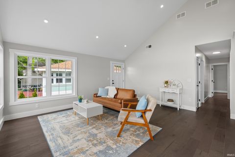 Tiny photo for 1013 N Edgewater Street, Silver Lake, IN 46982 (MLS # 202618307)