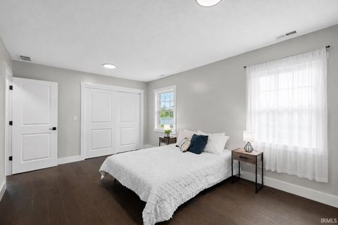 Tiny photo for 1013 N Edgewater Street, Silver Lake, IN 46982 (MLS # 202618307)