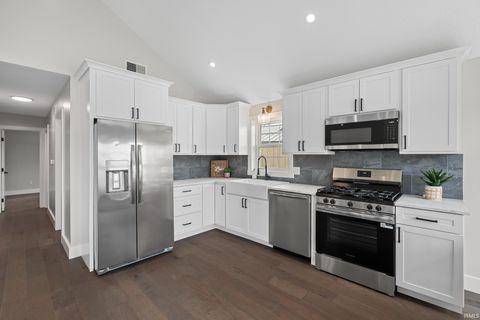 Tiny photo for 1013 N Edgewater Street, Silver Lake, IN 46982 (MLS # 202618307)