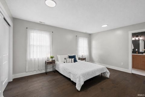 Tiny photo for 1013 N Edgewater Street, Silver Lake, IN 46982 (MLS # 202618307)