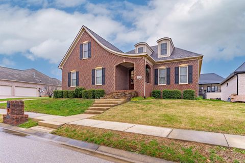 Photo of 5600 Essex Drive, Newburgh, IN 47630 (MLS # 202547366)