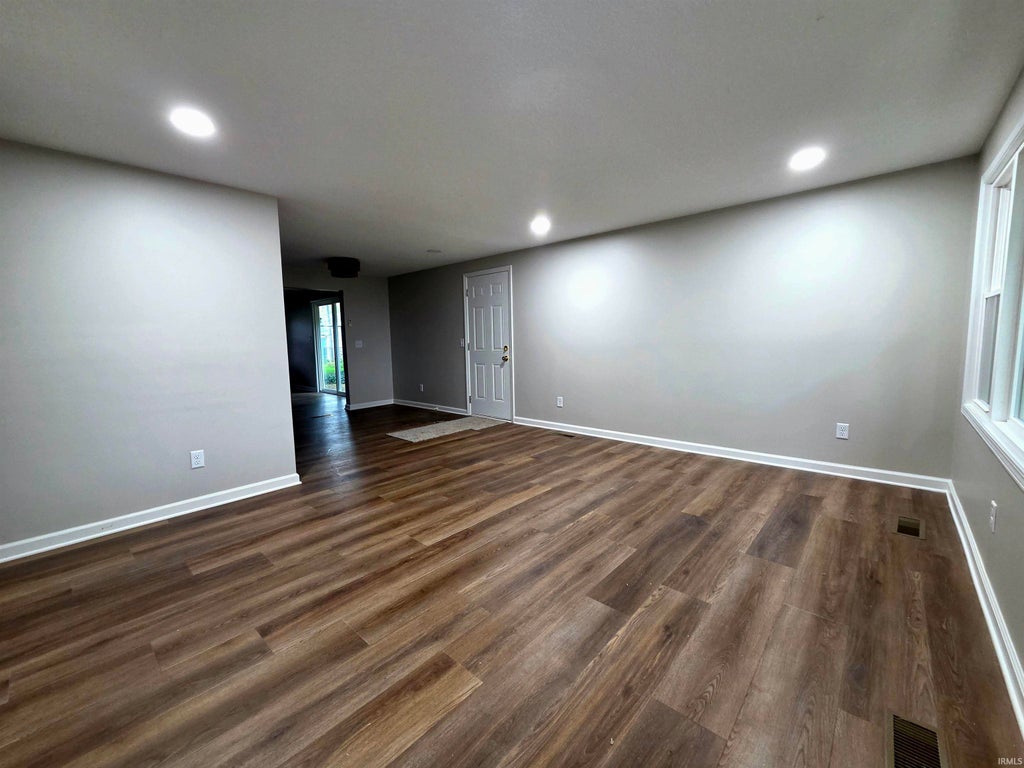 Photo of 1220 Highland Terrace Drive, New Haven, IN 46774 (MLS # 202640702)