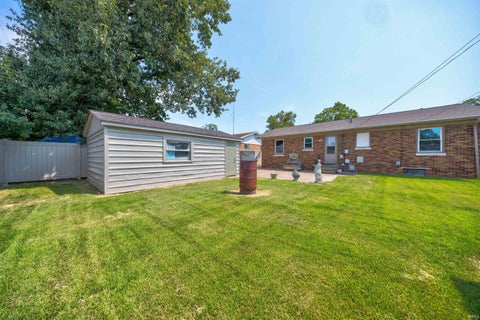 Tiny photo for 1817 Broadmoor Avenue, Evansville, IN 47714 (MLS # 202632750)