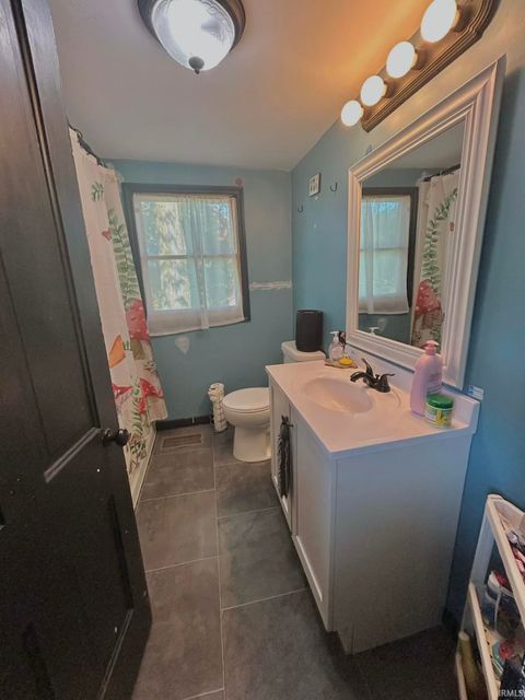 Tiny photo for 506 E WABASH Street, Converse, IN 46919 (MLS # 202619197)