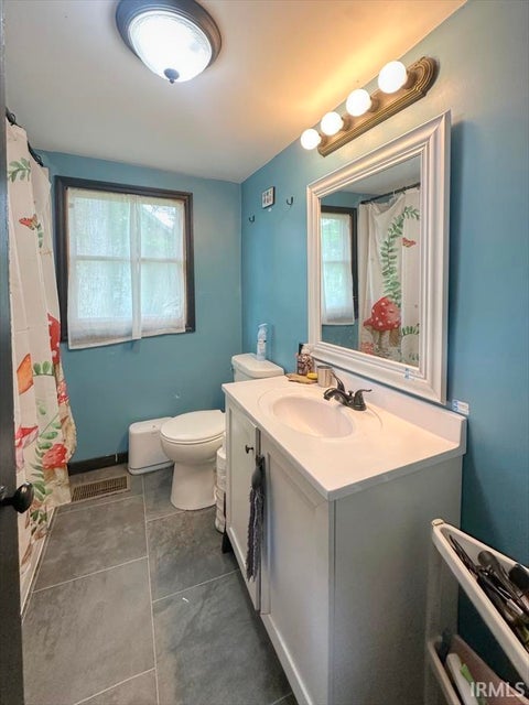 Tiny photo for 506 E WABASH Street, Converse, IN 46919 (MLS # 202619197)