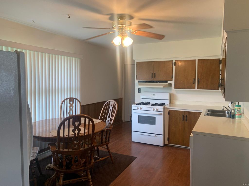 Photo of 240 Gage Avenue, Elkhart, IN 46516 (MLS # 202611674)