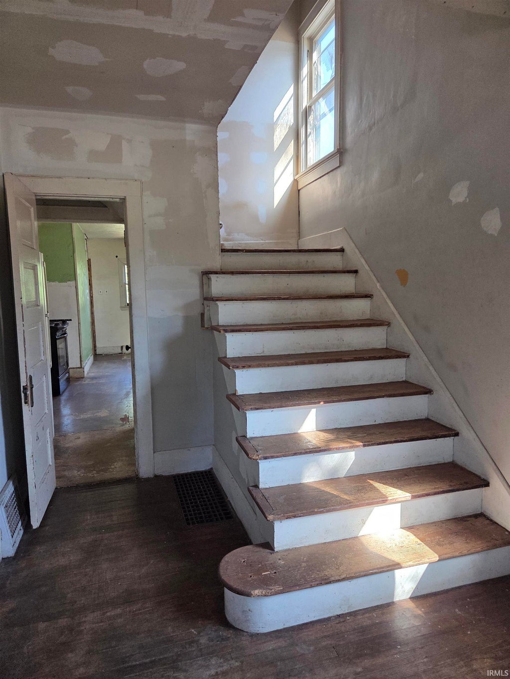 Photo of 1316 E Main Street, Muncie, IN 47305 (MLS # 202644003)
