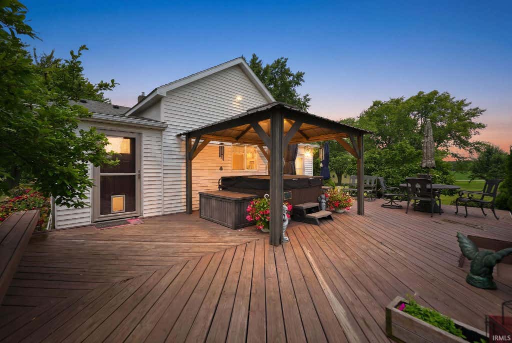 Photo of 9060 Suter Road, Plymouth, IN 46563 (MLS # 202622588)