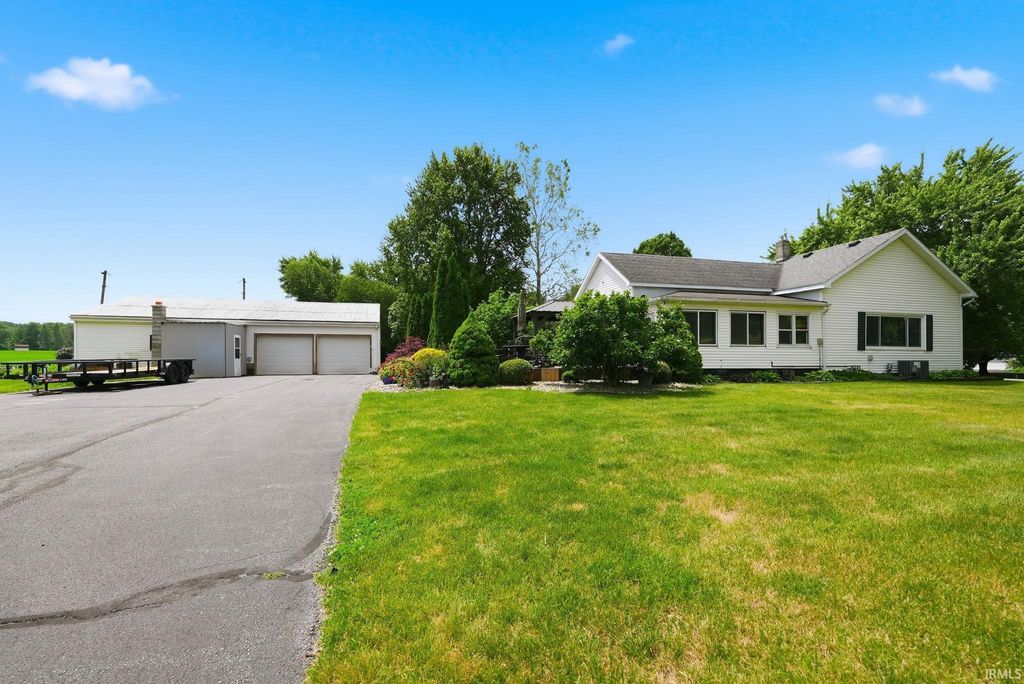 Photo of 9060 Suter Road, Plymouth, IN 46563 (MLS # 202622588)