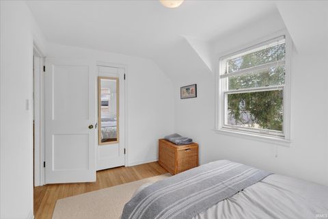 Tiny photo for 1406 E Monroe Street, South Bend, IN 46615 (MLS # 202612498)