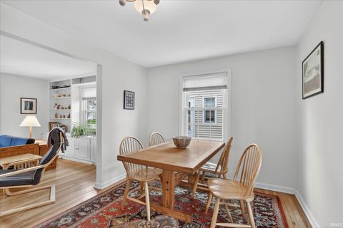 Tiny photo for 1406 E Monroe Street, South Bend, IN 46615 (MLS # 202612498)