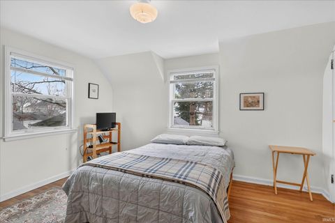 Tiny photo for 1406 E Monroe Street, South Bend, IN 46615 (MLS # 202612498)