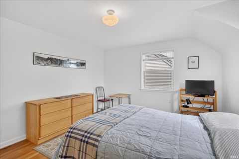 Tiny photo for 1406 E Monroe Street, South Bend, IN 46615 (MLS # 202612498)