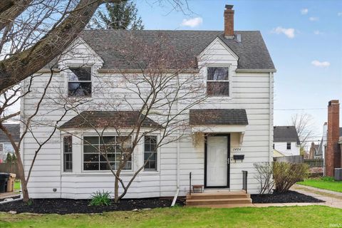 Photo of 1406 E Monroe Street, South Bend, IN 46615 (MLS # 202612498)