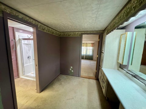 Tiny photo for 1129 Lewis Street, Kokomo, IN 46902 (MLS # 202643578)