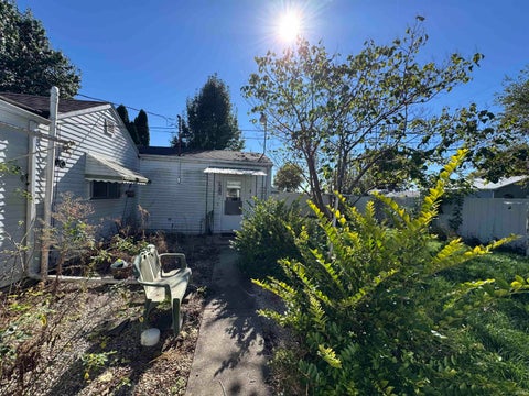 Tiny photo for 1129 Lewis Street, Kokomo, IN 46902 (MLS # 202643578)