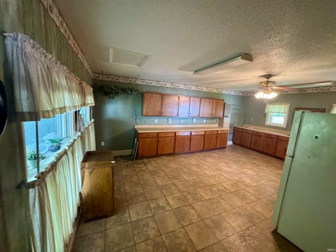 Tiny photo for 1129 Lewis Street, Kokomo, IN 46902 (MLS # 202643578)