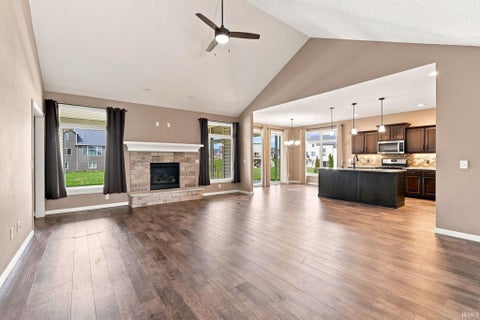 Tiny photo for 178 Begonia Court, Fort Wayne, IN 46814 (MLS # 202635264)